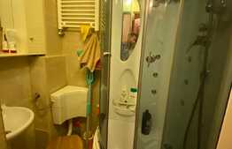 Apartament 3 camere, 70 mp, zona Tractorul