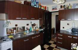 Vanzare apartament cu 2 camere, 54 mp utili in zona Eroilor