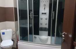 Apartament cu 3 camere, parcare, 72 mp, zona strazii Mircea Eliade