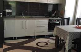 Apartament 3 camere, 60 mp, balcon, parcare, zona strazii Edgar Quinet