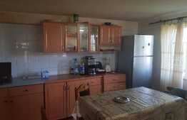 Casa cu teren, 1000 mp, 162 utili, Chinteni