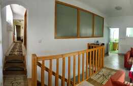 Casă individuală 3 camere, 950mp teren liber, Râșnov