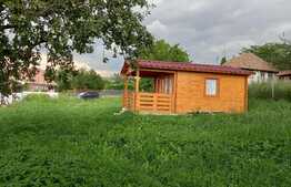 Blitz vinde casa de vacanta zona Petrestii de Jos, 17 00 mp teren, front 17ml