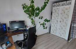 Apartament 3 camere, la cheie, parcare, zona Porii!