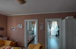 Apartament 3 camere, la cheie, parcare, zona Porii!