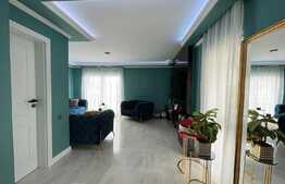 Casa de lux la cheie, 150 mp, 4 camere, 2 garaje, curte 250 mp, langa padure!