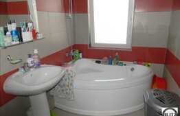 De vanzare apartament cu 2 camere, semidecomandat, 48 mp, zona strazii Uliului