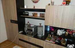 Apartament spatios cu 1 camera, 40 mp, decomandat zona Urusagului!