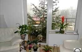 Vanzare 3 camere, 68 mp utili, zona Casa Radio, terasa 18 mp, loc de parcare