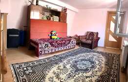 Casa 5 camere, curte individuala, Sacele