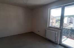 CF disponibil, lift, 2 bai, optional parcare, boxa si garaj