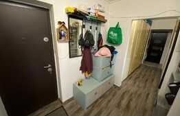 Apartament de 2 camere, 57 mp, zona Vahuta