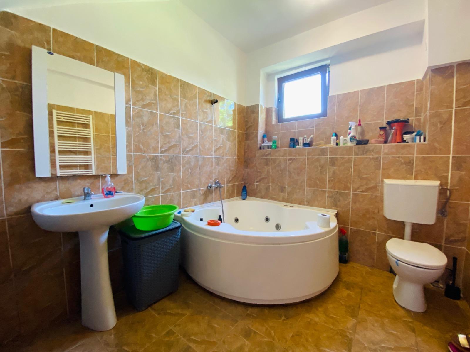 Casa de închiriat 5 camere Gruia - 69318CI | BLITZ Cluj-Napoca | Poza12