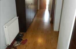 Apartament decomandat cu 2 camere, 60 mp, locatie accesibila