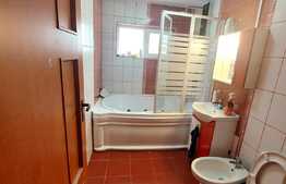 Apartament 3 camere, 64mp, zona Teilor