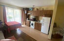 Apartament 2 camere, parcare, zona Terra