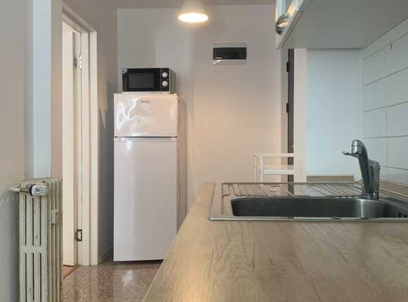 Pet friendly, mimozei, 2 camere, pat matrimonial, bucatarie inchisa | Poza2