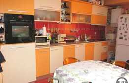 De vanzare 2 camere, 53 mp, etaj intermediar, zona strazii Eroilor!