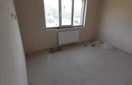 Exclusivitate!3 camere, CF, posibilitate finisare, strada Tineretului!