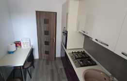Apartament cu 3 camere, etaj intermediar, in complex rezidential