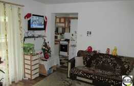 Vanzare 2 camere, 44 mp, zona Porii, plus boxa pentru depozitare