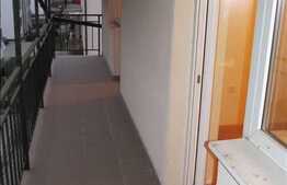 Vanzare apartament cu 2 camere de 55 mp plus balcon de 8 mp, zona Eroilor