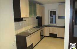 Vanzare apartament cu 2 camere de 55 mp plus balcon de 8 mp, zona Eroilor