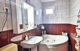 Apartament de 2 camere, 50 mp, zona strazii Huedinului 