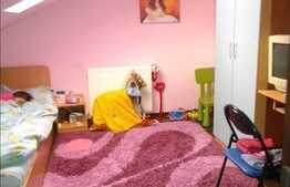 Apartament cu 4 camere, 98 mp, finisat complet, PRET EXCELENT