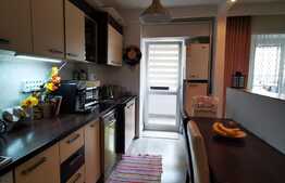 Apartament 3 camere, etaj intermediar, zona strazii Dambovitei!