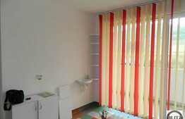 2 camere, 51 mp, decomandat, pretabil si pentru actvitati comerciale, zona Porii