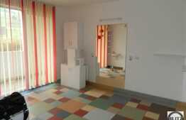 2 camere, 51 mp, decomandat, pretabil si pentru actvitati comerciale, zona Porii