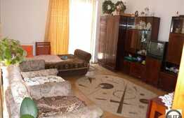 2 camere, 51 mp,  cu terasa de 27 mp, zona strazii Eroilor