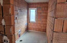 Apartament 3 camere,63 mp,incalzire in pardoseala,zona centrala.