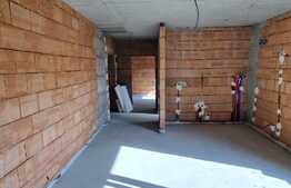 Apartament 3 camere,69 mp,incalzire in pardoseala,zona centrala.