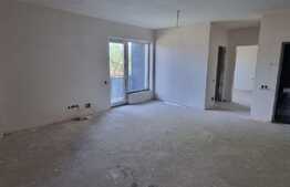 Apartament de 3 camere, 74 mp,incalzire in pardoseala,zona centrala.