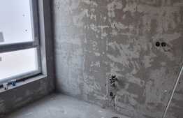 Apartament de 3 camere, 74 mp,incalzire in pardoseala,zona centrala.