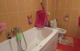 2 camere, 45 mp, balcon de 18 mp! Mobilat! Garaj subteran! Zona Eroilor!