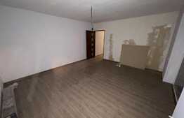 Oportunitate!!!! Garsoniera 39 mp, etaj intermediar, finisat , zona Florilor