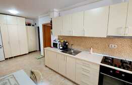 Apartament 2 camere decomandate, parcare, zona strazii Florilor!