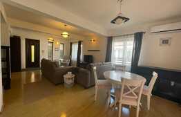 Duplex de vanzare, 150 mp , garaj, mobilat si utilat , teren 300 mp  , zona Florilor 