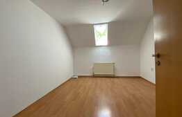 Casa generoasa cu curte privata, 400 mp, zona Pietei Cipariu, ideal sediu firma