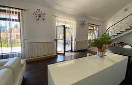 Casa generoasa cu curte privata, 400 mp, zona Pietei Cipariu, ideal sediu firma