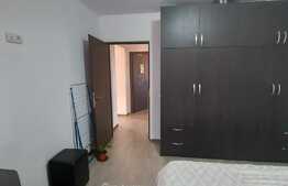 Apartament de 3 camere, etaj intermediar, complet mobilat si utilat, zona Terra!