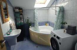 54 mp utili, decomandat, parcare, zona centrala