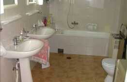 3 camere de inchiriat, 108 mp utili, zona Parcului Central, terasa, boxa, garaj