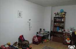 Vanzare 3 camere, 80 mp,16 mp balcon, 2 minute de sensul giratoriu