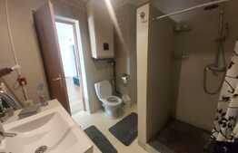 Apartament 2 camere, semidecomandat, etaj intermediar