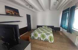 Apartament 2 camere, semidecomandat, etaj intermediar