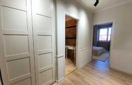 Apartamentul visurilor tale! 3 camere, etaj intermediar, garaj! Zona Terra!